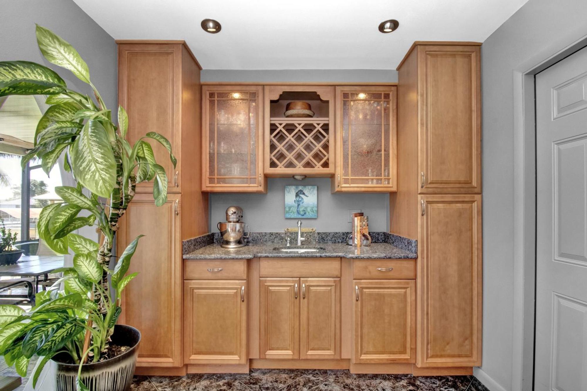 Pet Friendly Canal Front 3-Bedroom Grand Villa With Pool, Linai And Dock ポート・シャーロット エクステリア 写真