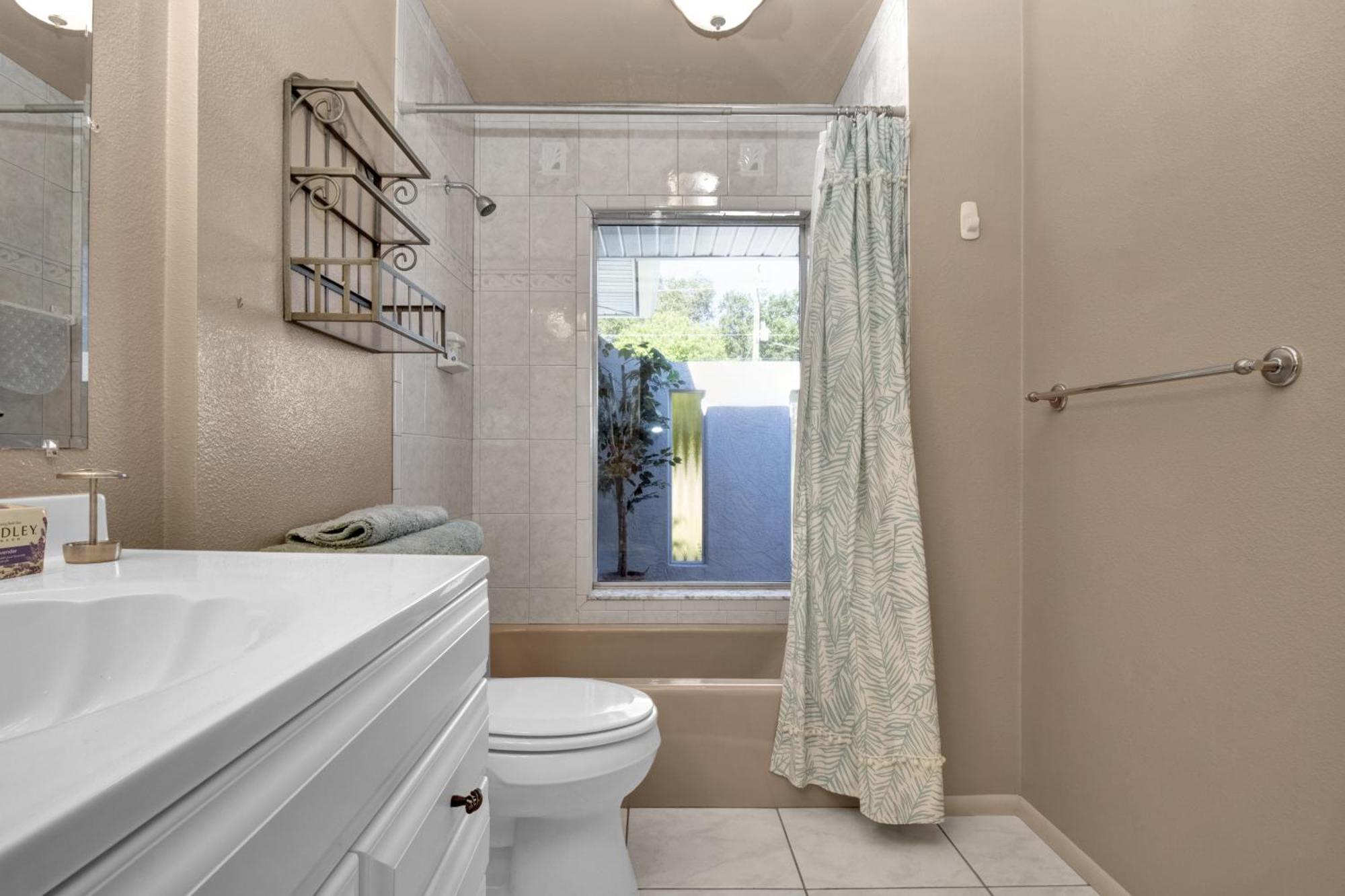 Pet Friendly Canal Front 3-Bedroom Grand Villa With Pool, Linai And Dock ポート・シャーロット エクステリア 写真